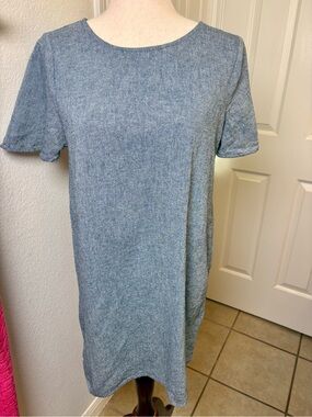 Everly Blue Crosshatch 100% Cotton Shift Dress Key Hole Back Size Medium